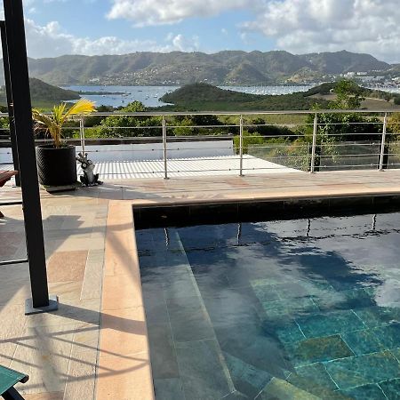 Bas De Villa Piscine Petit Versailles Sainte Anne Exterior foto