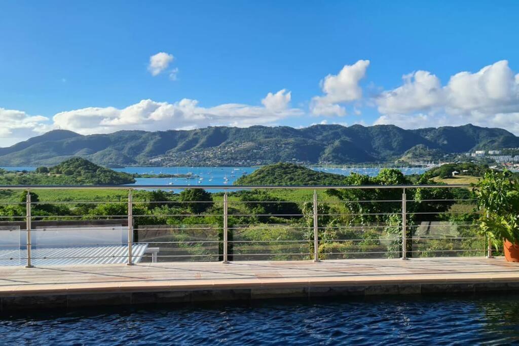 Bas De Villa Piscine Petit Versailles Sainte Anne Exterior foto